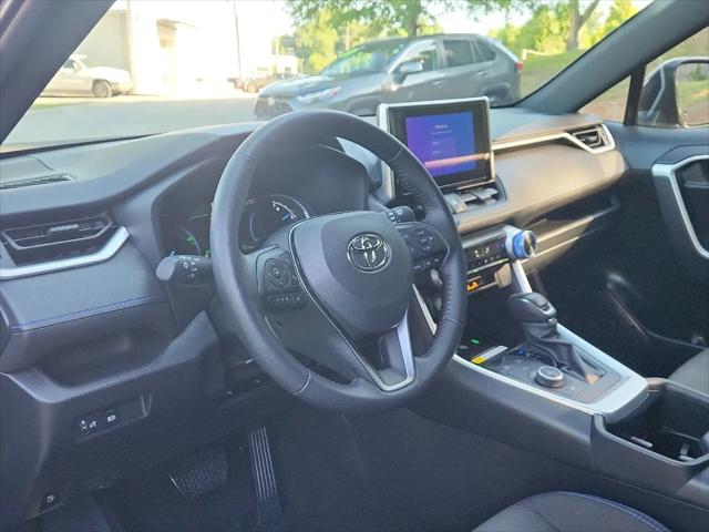 2025 Toyota RAV4 Hybrid SE