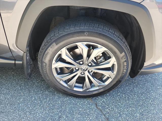 2024 Toyota RAV4 Hybrid XLE Premium