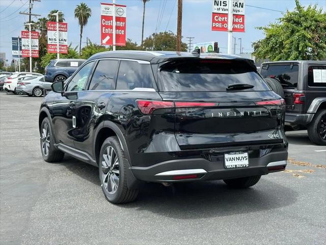 2027 INFINITI QX60 LUXE