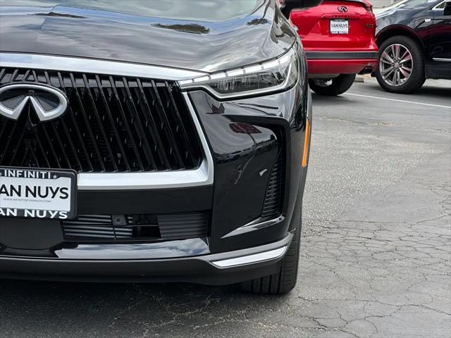 2027 INFINITI QX60 LUXE