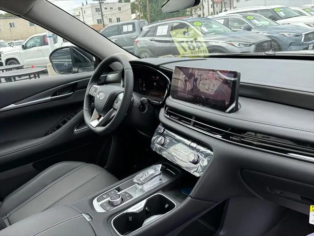 2027 INFINITI QX60 LUXE