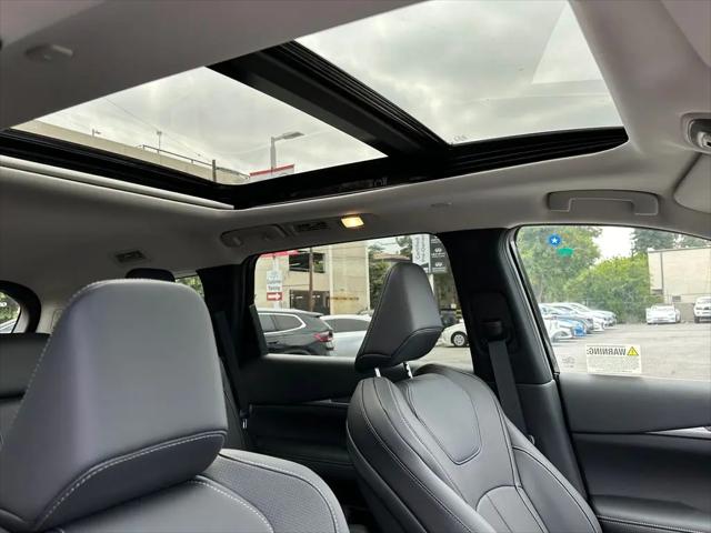 2027 INFINITI QX60 LUXE
