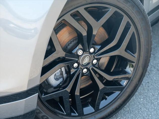 2023 Land Rover Range Rover Evoque R-Dynamic SE