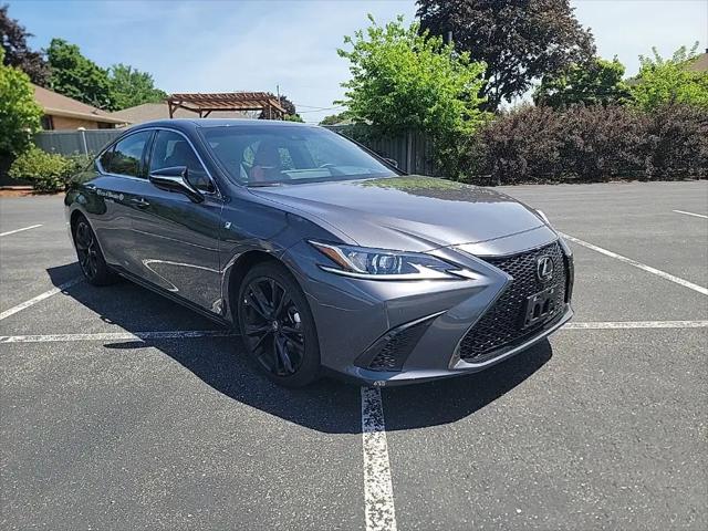 2025 Lexus ES 350 F SPORT Handling