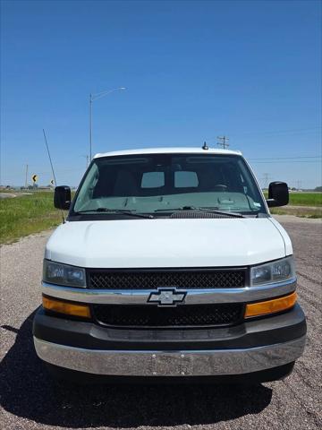 2020 Chevrolet Express Passenger RWD 3500 Extended Wheelbase LT