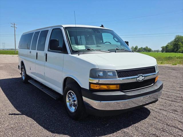 2020 Chevrolet Express Passenger RWD 3500 Extended Wheelbase LT
