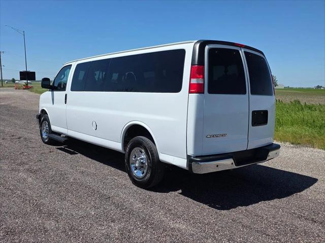 2020 Chevrolet Express Passenger RWD 3500 Extended Wheelbase LT