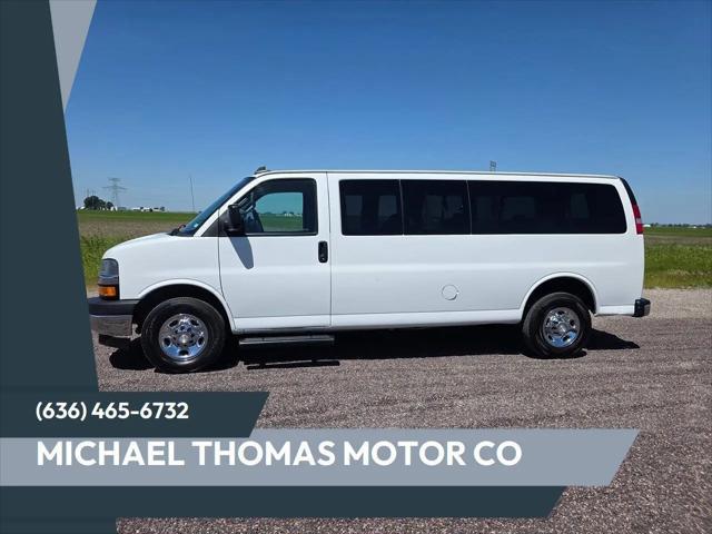 2020 Chevrolet Express Passenger RWD 3500 Extended Wheelbase LT for sale in Saint Charles, MO