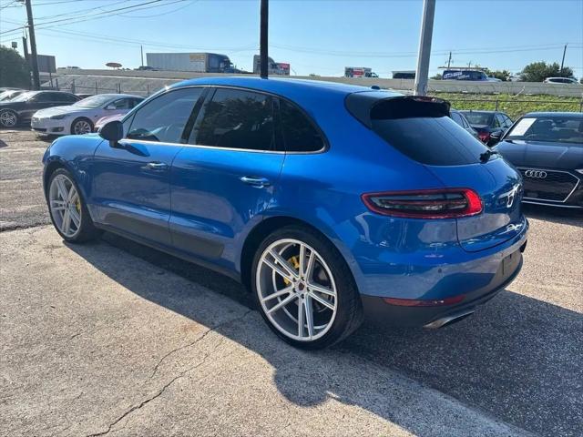 2017 Porsche Macan Macan