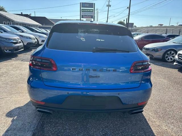 2017 Porsche Macan Macan