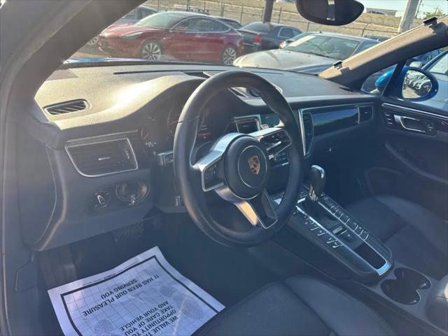 2017 Porsche Macan Macan
