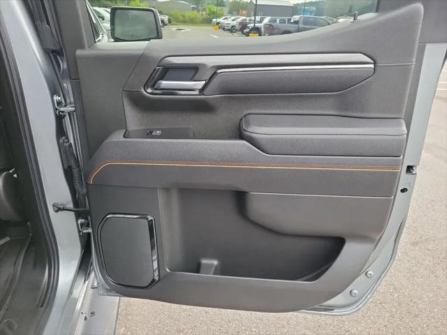 2025 GMC Sierra 1500 4WD Crew Cab Short Box AT4