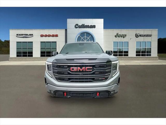 2025 GMC Sierra 1500 4WD Crew Cab Short Box AT4