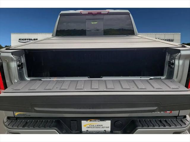 2025 GMC Sierra 1500 4WD Crew Cab Short Box AT4