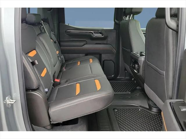 2025 GMC Sierra 1500 4WD Crew Cab Short Box AT4