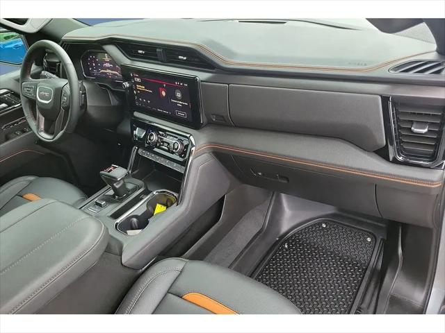 2025 GMC Sierra 1500 4WD Crew Cab Short Box AT4