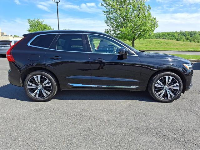 2022 Volvo XC60 B5 Inscription
