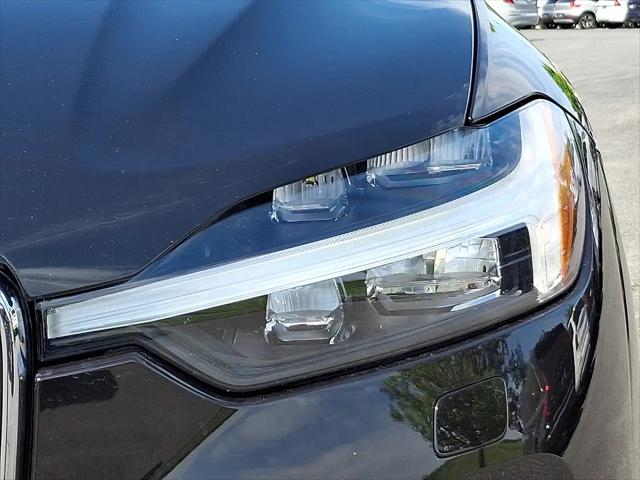 2022 Volvo XC60 B5 Inscription
