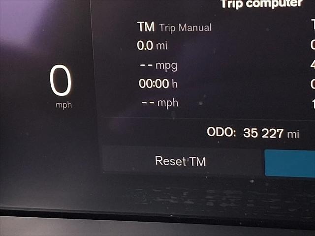 2022 Volvo XC60 B5 Inscription