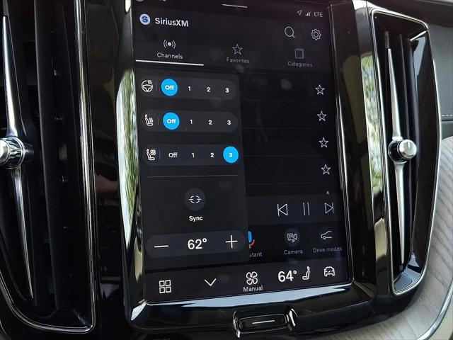 2022 Volvo XC60 B5 Inscription