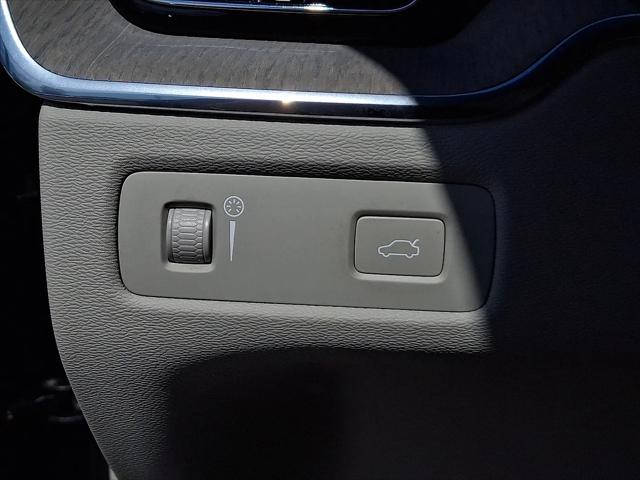 2022 Volvo XC60 B5 Inscription
