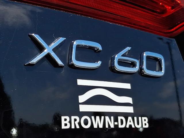 2022 Volvo XC60 B5 Inscription