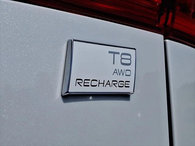 2023 Volvo XC60 Recharge T8 Ultimate Bright Theme