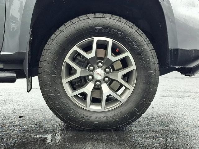 2022 GMC Canyon 4WD Crew Cab Short Box AT4 - Leather