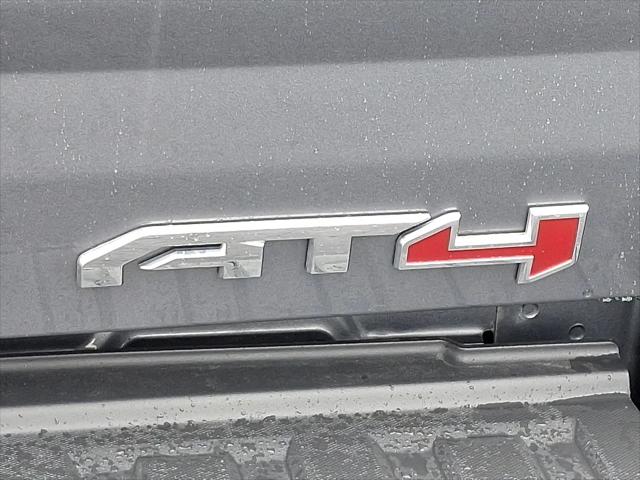 2022 GMC Canyon 4WD Crew Cab Short Box AT4 - Leather