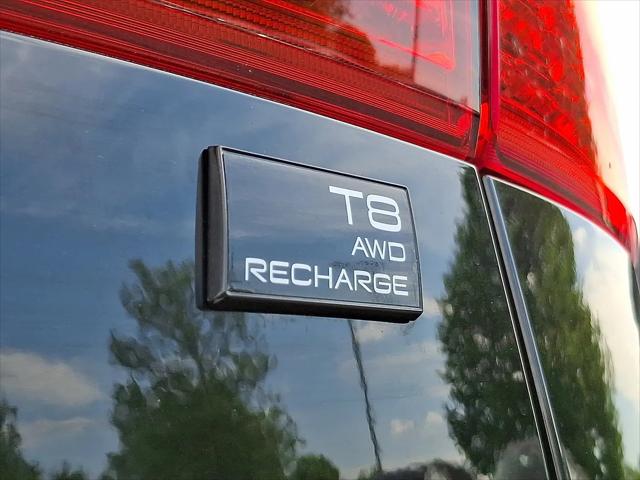 2024 Volvo XC60 Recharge T8 Ultimate Black Edition