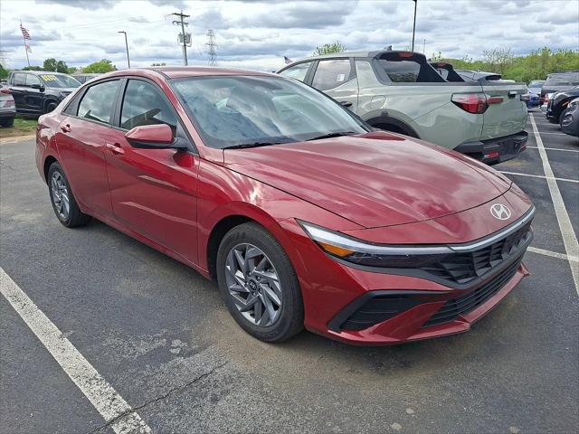 2025 Hyundai Elantra Hybrid Blue for sale in Nazareth, PA