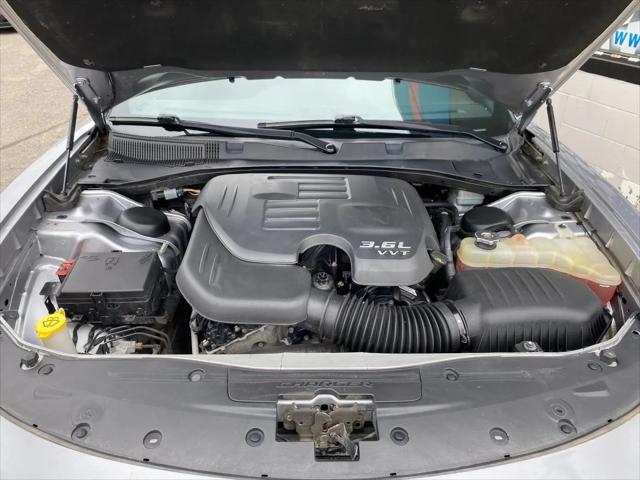 2015 Dodge Charger SE