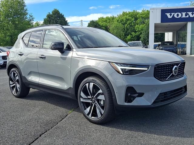 2026 Volvo XC40 Plus, B5 AWD Gas mild hybrid, Dark for sale in Nazareth, PA