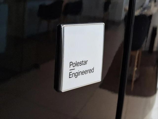 2026 Volvo XC60 Plug-In Hybrid Polestar Engineered, T8 AWD Electric/Gasoline