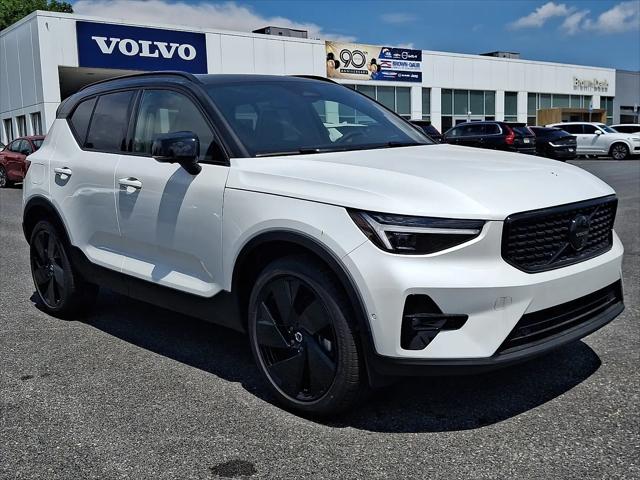 2026 Volvo XC40 Black Edition Ultra, B5 AWD Gas (mild hybrid) for sale in Nazareth, PA