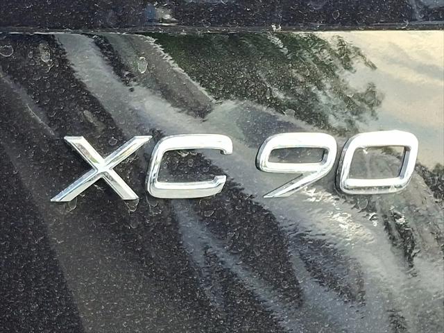 2026 Volvo XC90 Plug-In Hybrid Ultra Dark Theme, T8 AWD, Electric/Gasoline, 6 Seats