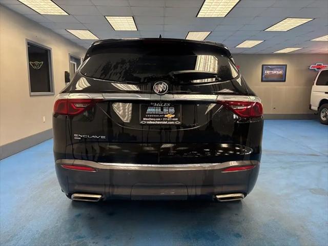 2023 Buick Enclave Essence AWD