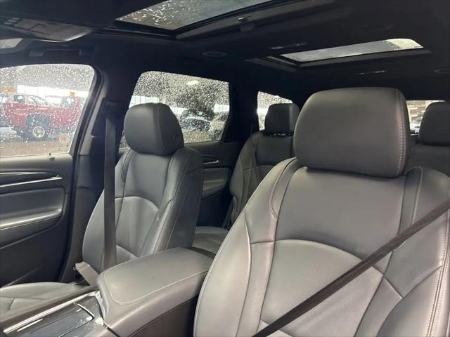2023 Buick Enclave Essence AWD