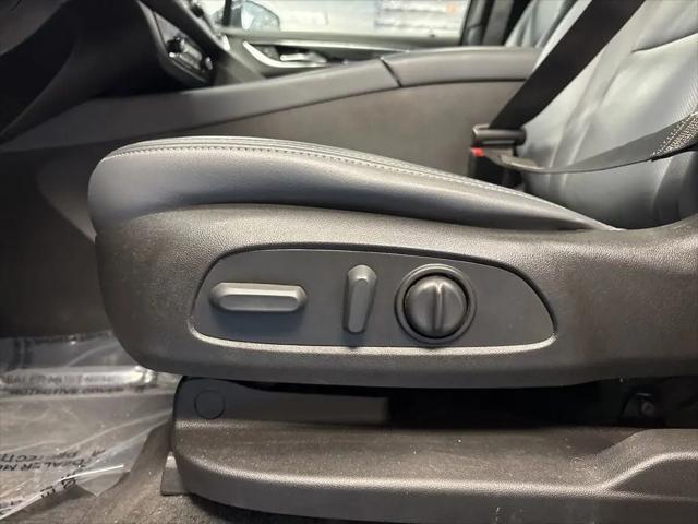 2023 Buick Enclave Essence AWD