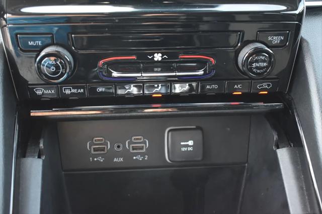 2023 Jeep Grand Cherokee L Laredo 4x4