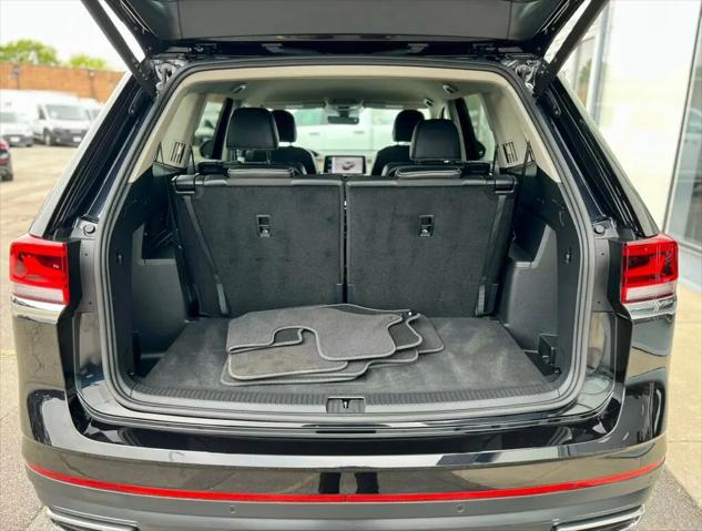 2024 Volkswagen Atlas 2.0T SE w/Technology