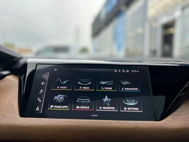 2022 Audi e-tron GT Premium Plus quattro