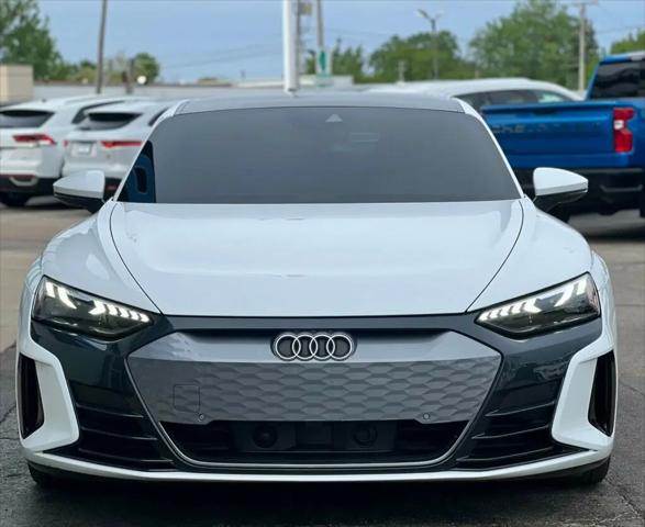 2022 Audi e-tron GT Premium Plus quattro