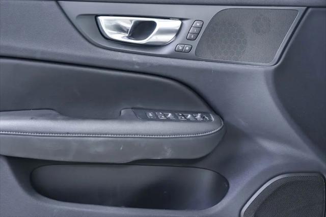 2025 Volvo S60 B5 Plus