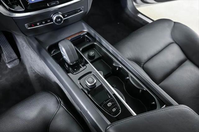2025 Volvo S60 B5 Plus