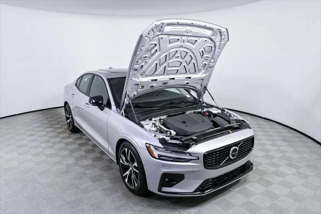 2025 Volvo S60 B5 Plus