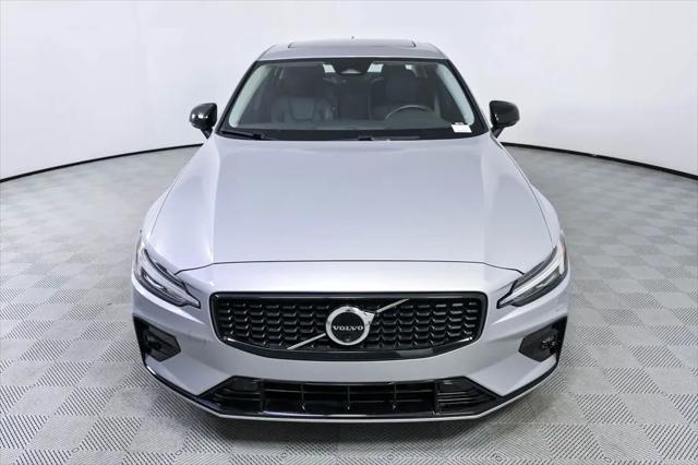 2025 Volvo S60 B5 Plus