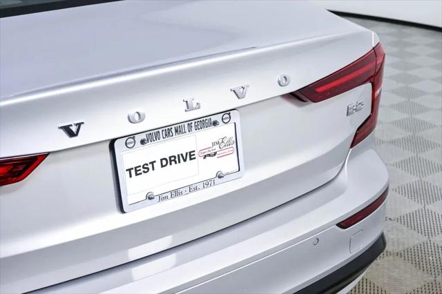 2025 Volvo S60 B5 Plus
