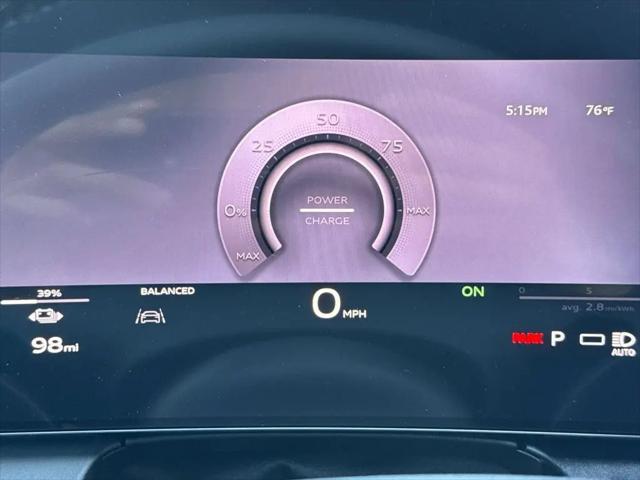2027 Audi Q6 e-tron Premium Plus