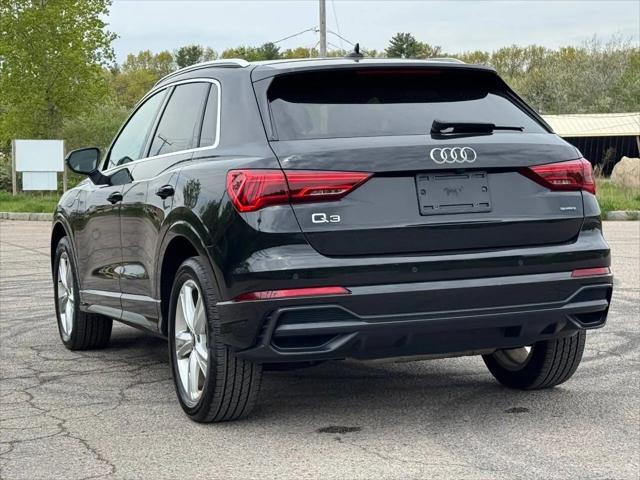 2022 Audi Q3 Premium Plus 45 TFSI S line quattro Tiptronic